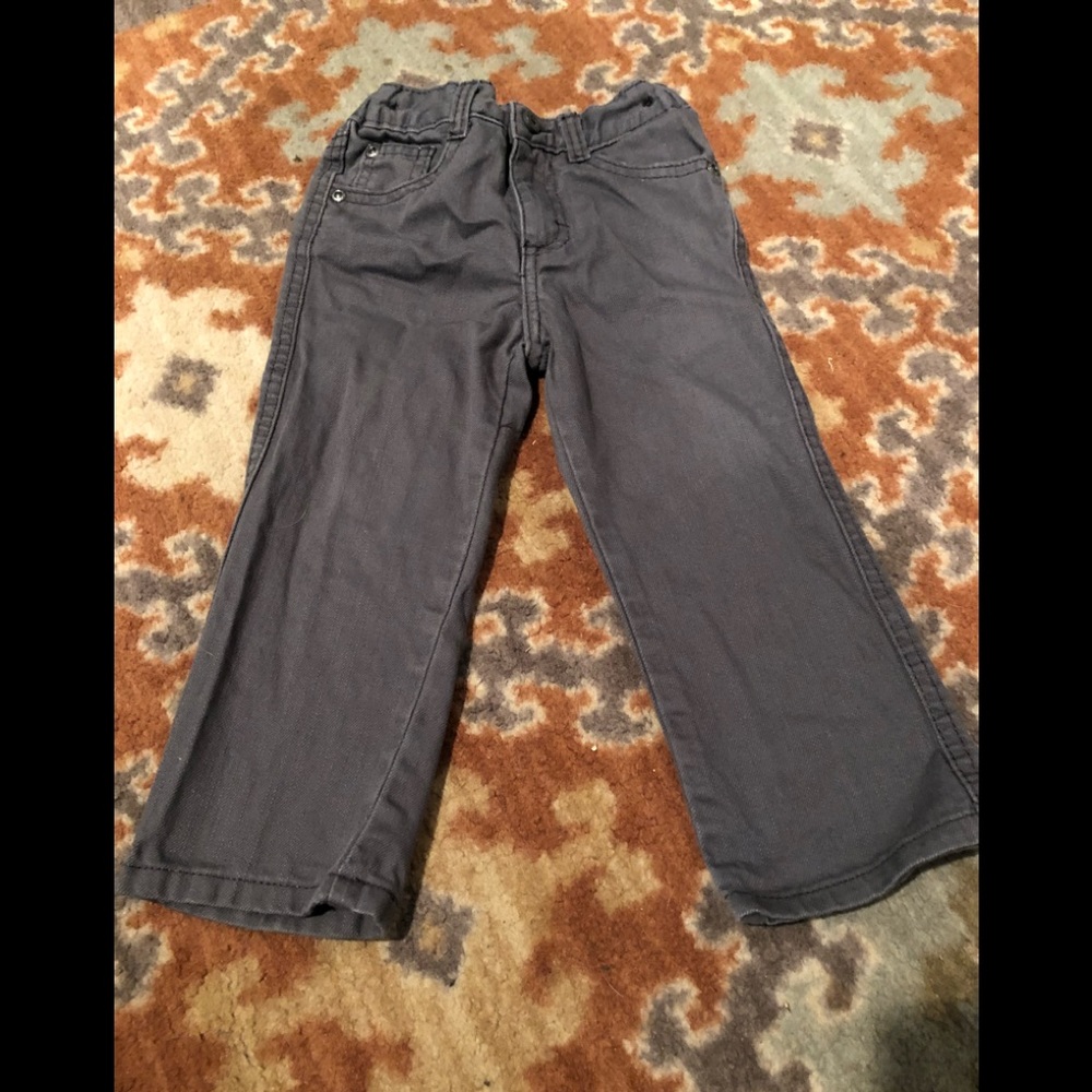 Grey jeans
